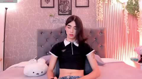 lana_gill online show from 05-01-26, 06:34
