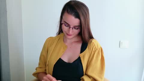 Snapshot of lana_gl chatting on 06-18-26, 09:14 lana_gl online show from 06-18-26, 09:14