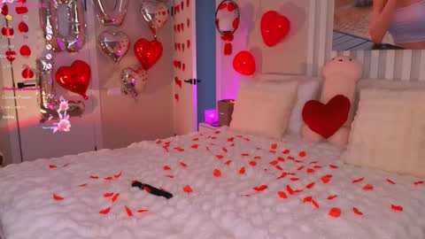 Snapshot of lana_me chatting on 02-13-25, 05:26 Milana online show from 02-13-25, 05:26