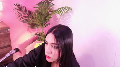 LANA online show from 09-28-25, 03:34