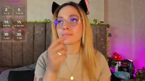 Snapshot of lanaamills chatting on 02-21-26, 06:03 Lana online show from 02-21-26, 06:03