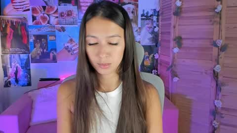 Snapshot of lanabakers chatting on 02-06-25, 02:44 LanaBakers NONUDE MODEL online show from 02-06-25, 02:44