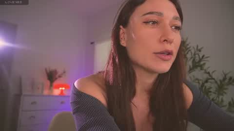 Snapshot of lanabosch chatting on 07-19-26, 04:38 Lana online show from 07-19-26, 04:38