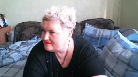 Snapshot of lanacat555 chatting on 09-08-25, 02:16 lanacat555 online show from 09-08-25, 02:16
