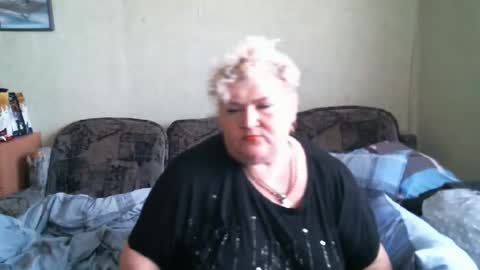 Snapshot of lanacat555 chatting on 09-09-25, 11:32 lanacat555 online show from 09-09-25, 11:32