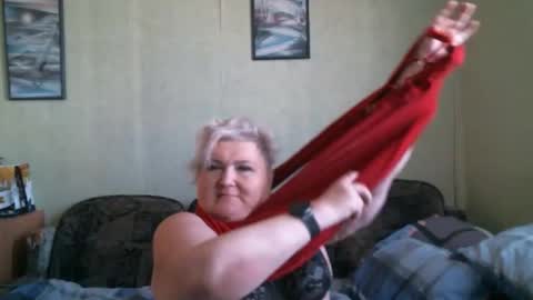 Snapshot of lanacat555 chatting on 09-16-25, 12:06 lanacat555 online show from 09-16-25, 12:06