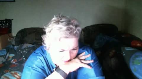 Snapshot of lanacat555 chatting on 10-09-25, 12:08 lanacat555 online show from 10-09-25, 12:08