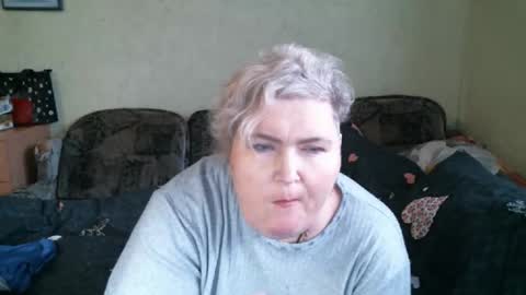 lanacat555 online show from 11-09-25, 12:25