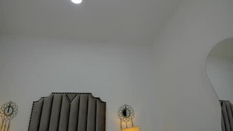 Lana online show from 10-11-25, 07:56