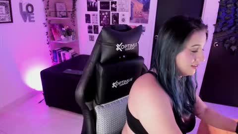 Snapshot of lanaherondale_ chatting on 11-20-25, 09:09 lanaherondale_ online show from 11-20-25, 09:09