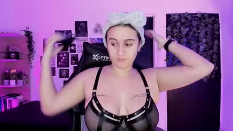 Snapshot of lanaherondale_ chatting on 12-16-25, 09:03 lanaherondale_ online show from 12-16-25, 09:03