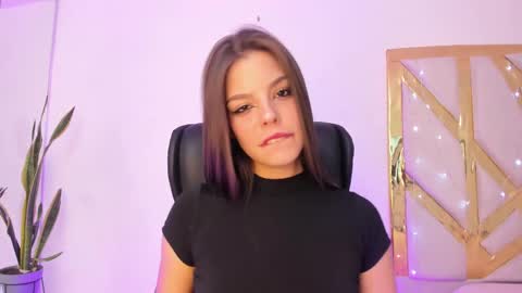 LanaJones online show from 03-06-25, 12:41