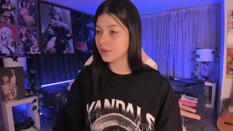Snapshot of lanakyutt chatting on 01-30-25, 01:22 L A N A online show from 01-30-25, 01:22