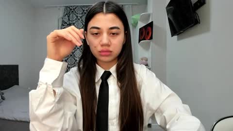 Snapshot of lanalandd chatting on 12-10-24, 04:34 Lana online show from 12-10-24, 04:34