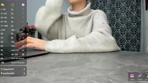 Snapshot of lanalandd chatting on 01-13-25, 07:53 Lana online show from 01-13-25, 07:53