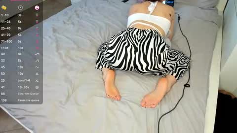 Snapshot of lanalandd chatting on 02-10-25, 08:31 Lana online show from 02-10-25, 08:31