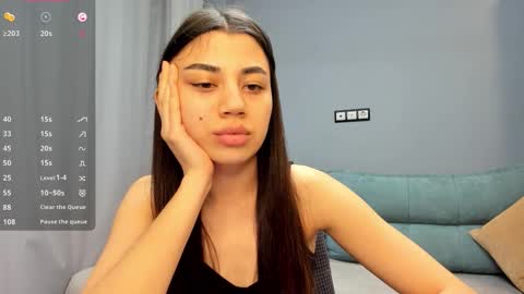 Snapshot of lanalandd chatting on 11-05-25, 02:06 Lana online show from 11-05-25, 02:06