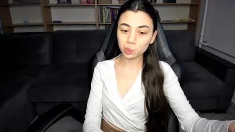 Lana online show from 08-02-26, 06:06