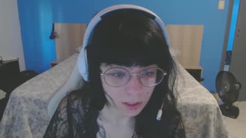 Snapshot of lanalbarcellos chatting on 02-16-25, 06:10 Night Owl online show from 02-16-25, 06:10