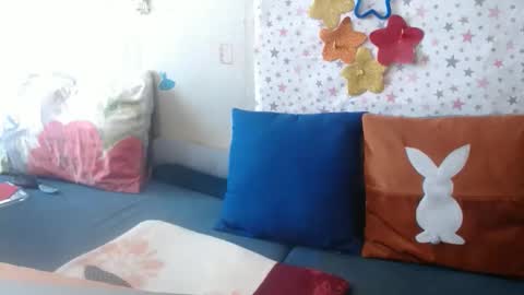 Snapshot of lanalovelyqueen chatting on 06-02-26, 09:00 LovelyQueen online show from 06-02-26, 09:00