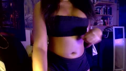 lanaluxxe4 online show from 02-04-26, 11:20