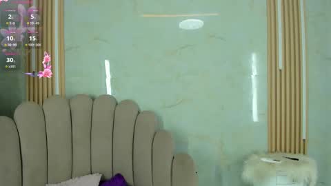 Snapshot of lanarioss chatting on 09-16-25, 04:13 lana online show from 09-16-25, 04:13