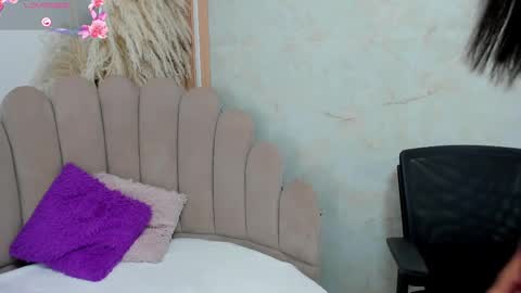 Snapshot of lanarioss chatting on 09-30-25, 04:17 lana online show from 09-30-25, 04:17