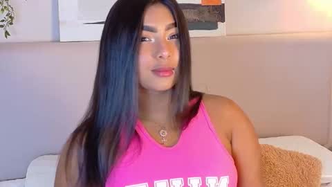 Snapshot of lanarozz chatting on 11-23-25, 03:34 Lana online show from 11-23-25, 03:34