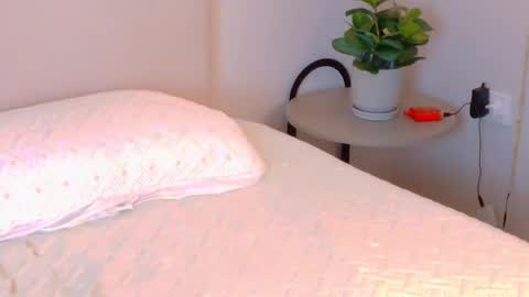 Snapshot of lanarozz chatting on 02-11-26, 08:14 Lana online show from 02-11-26, 08:14