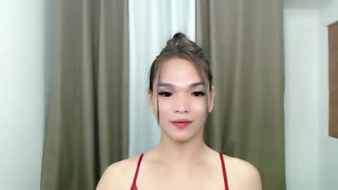 Snapshot of lanawyatt_ chatting on 02-13-25, 08:13 lanawyatt_ online show from 02-13-25, 08:13