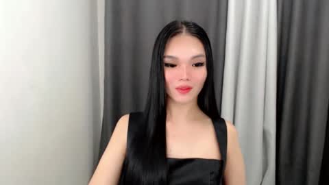 Snapshot of lanawyatt_ chatting on 11-08-25, 01:33 lanawyatt_ online show from 11-08-25, 01:33