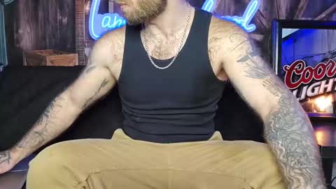 Snapshot of lancehardwood222 chatting on 02-15-25, 02:47 LANCE online show from 02-15-25, 02:47