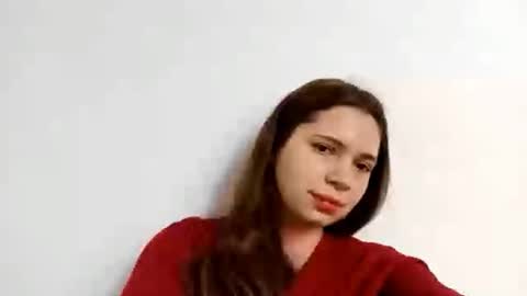 Snapshot of lanitaspanish chatting on 11-15-25, 06:33 Taisia Tai online show from 11-15-25, 06:33