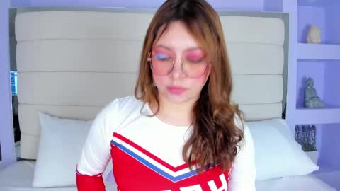 Snapshot of lanna18_ chatting on 01-24-25, 11:48 Lanna online show from 01-24-25, 11:48