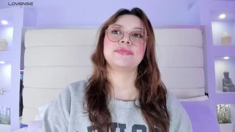 Snapshot of lanna18_ chatting on 02-04-25, 11:38 Lanna online show from 02-04-25, 11:38