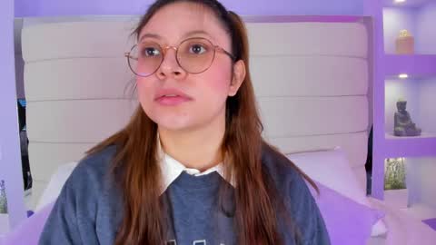 Snapshot of lanna18_ chatting on 02-10-25, 11:46 Lanna online show from 02-10-25, 11:46