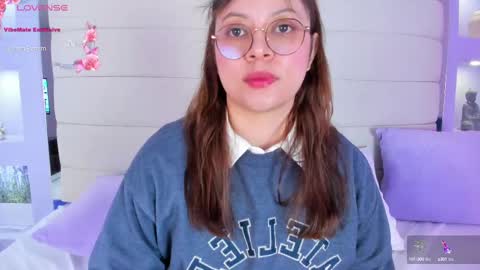 Snapshot of lanna18_ chatting on 02-10-25, 02:48 Lanna online show from 02-10-25, 02:48