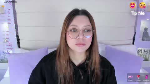 Snapshot of lanna18_ chatting on 02-25-25, 11:41 Lanna online show from 02-25-25, 11:41