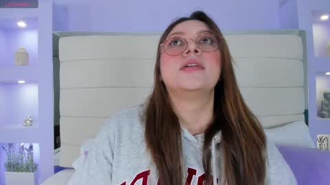 Snapshot of lanna18_ chatting on 03-11-25, 11:44 Lanna online show from 03-11-25, 11:44