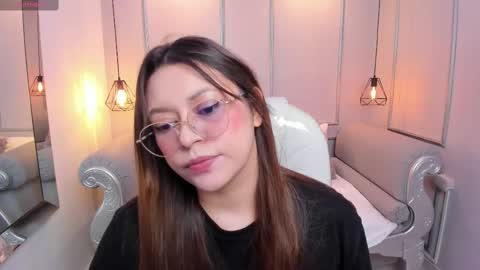 Snapshot of lanna18_ chatting on 10-01-25, 11:49 Lanna online show from 10-01-25, 11:49