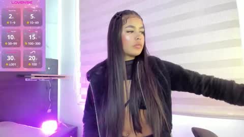 lanna_as online show from 10-14-25, 02:40