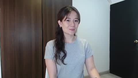 Lanna online show from 06-26-26, 01:37