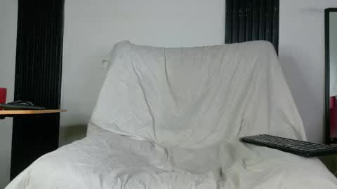 la paisita  online show from 04-23-26, 07:20