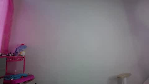 LARA online show from 07-05-26, 10:39