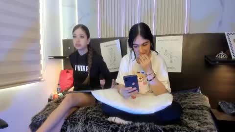 Snapshot of lara_as chatting on 02-17-26, 02:02 lara_as online show from 02-17-26, 02:02