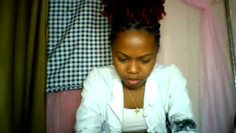 lara_belle online show from 06-07-26, 04:44