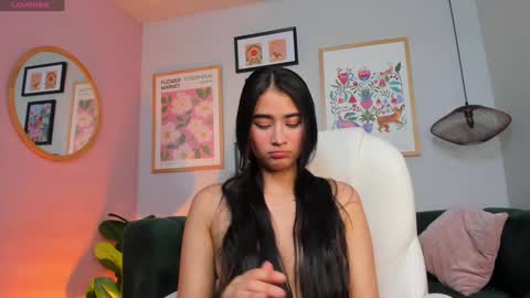 Snapshot of lara_madisson chatting on 12-20-24, 04:09 Lara Madisson online show from 12-20-24, 04:09