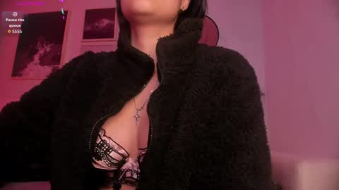 Snapshot of lara_madisson chatting on 10-06-25, 07:28 Lara Madisson online show from 10-06-25, 07:28