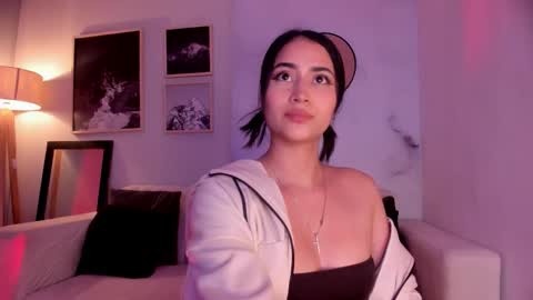 Snapshot of lara_madisson chatting on 03-02-26, 04:47 Lara Madisson online show from 03-02-26, 04:47