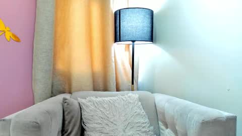      700  200   online show from 02-28-25, 03:15